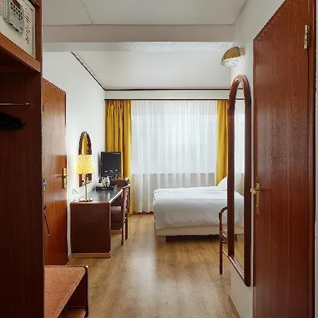 Отель Island - & Wellness 4*